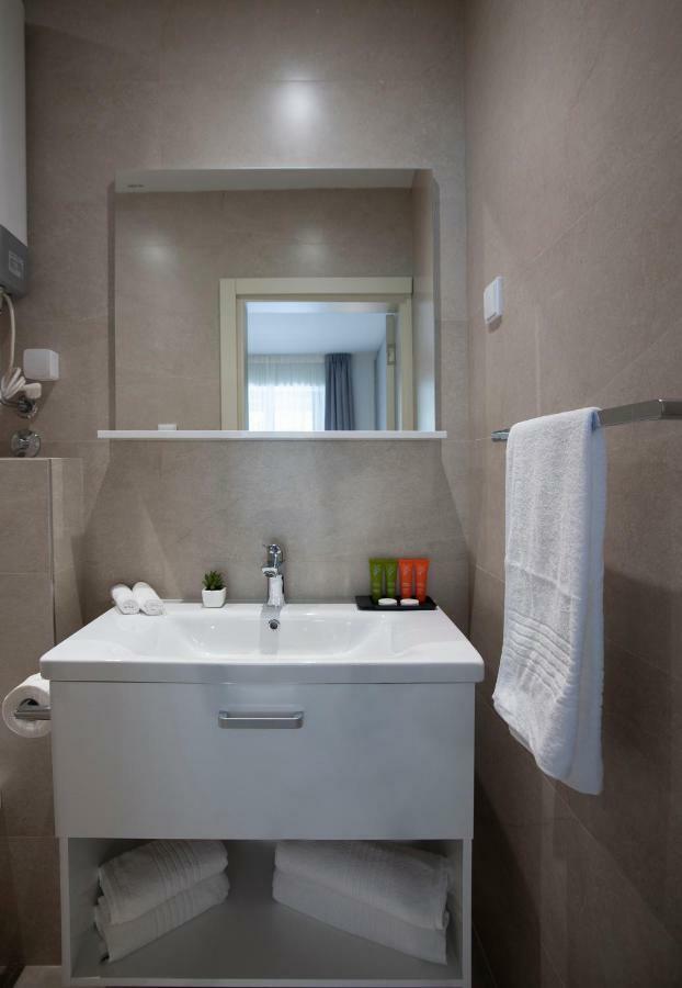 Vela Hotell 4*